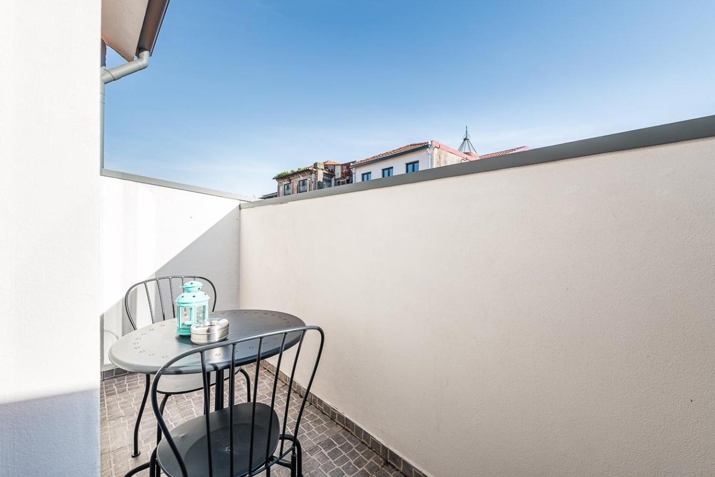 Guestready - Crayon Walls Apts OOporto Exterior foto
